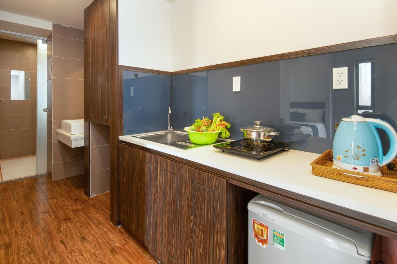 Delfino Hotel And Apartment Da Nang Exterior photo